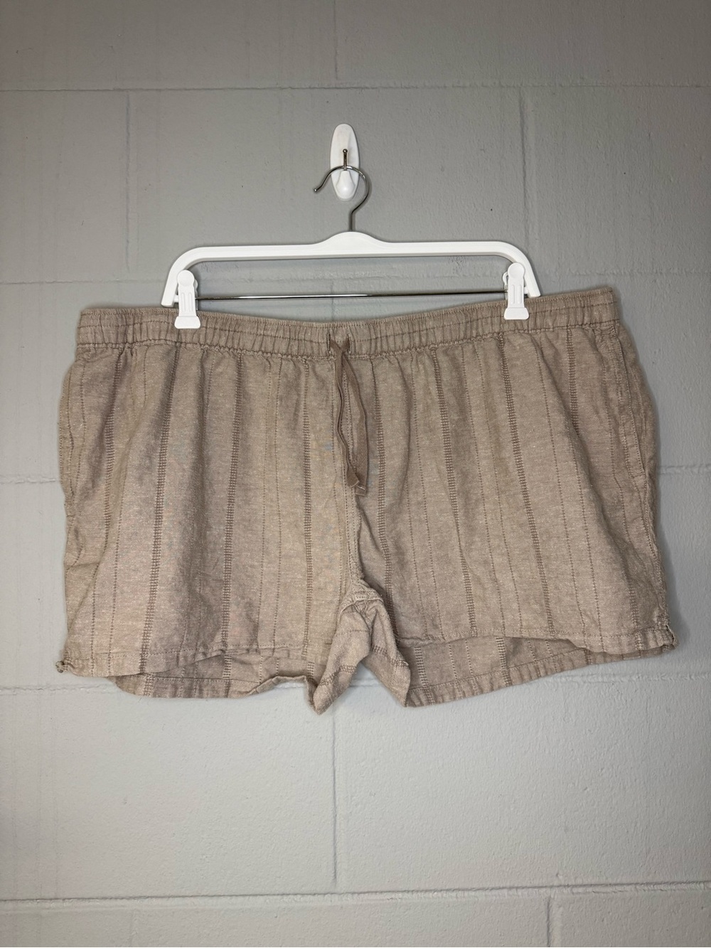 Patagonia Women’s Island Hemp Baggies Shorts 3” in Tan Stripe Size XXL Summer